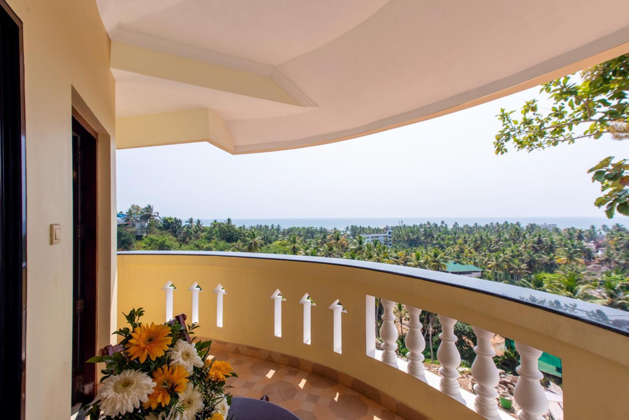 Atreya Ayurveda Beach Retreat Ковалам Экстерьер фото